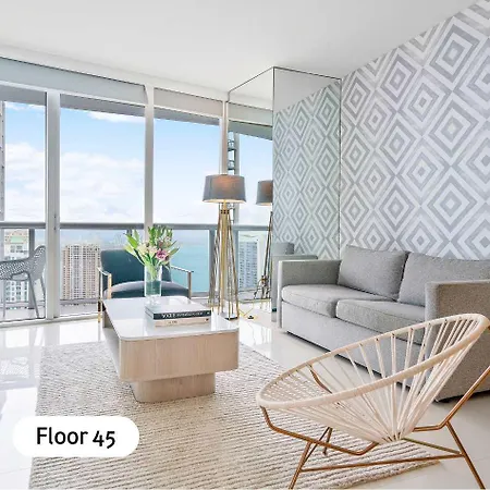 Mvr - Icon Brickell & King Suite Views